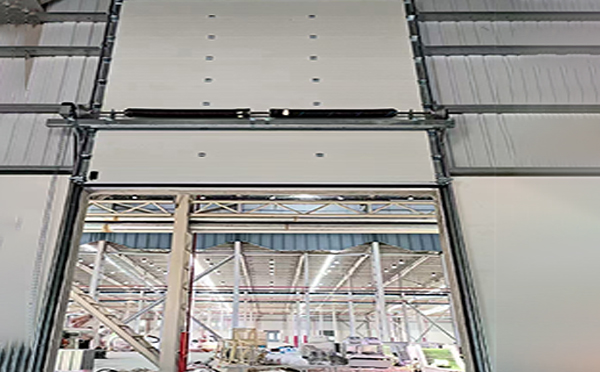 张家川工业提升门