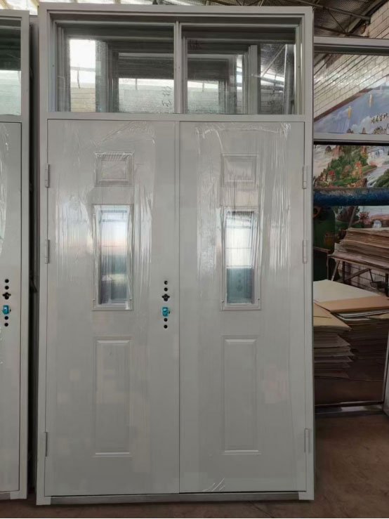 张家川学校教室门